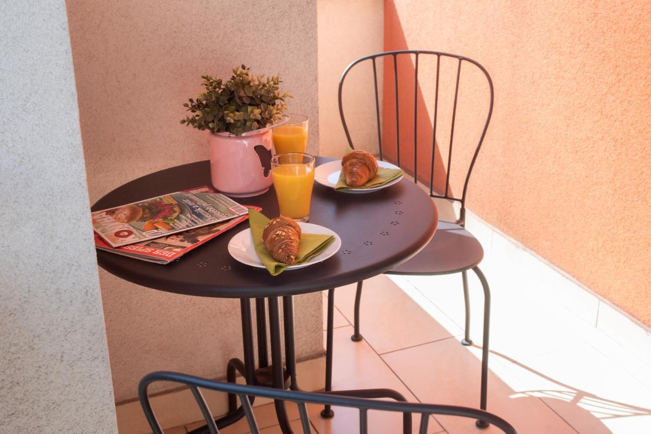 Sunny Home Near Bud With 2Br, Ac And Free Parking Vecsés Exterior foto